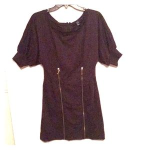 Forever 21 Mid sleeve dress with zippered back